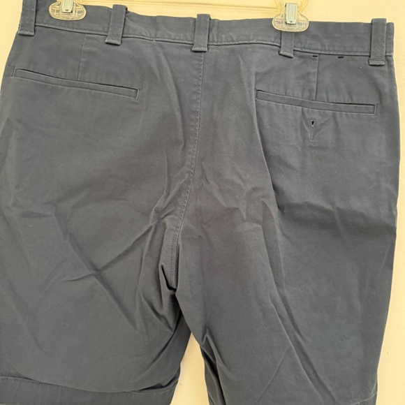Men’s J. Crew 9 inch inseam Shorts, Waist 33, Blue-Grey - Picture 2 of 3